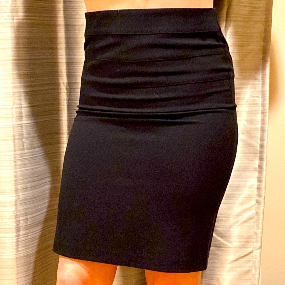 Pencil skirt black.